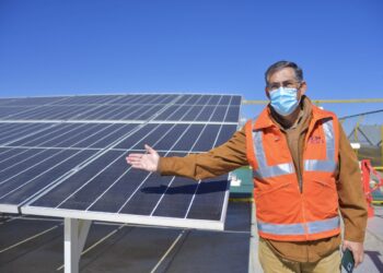 La CBN reduce en 25% consumo energético en planta de El Alto con paneles solares y montacargas eléctricos