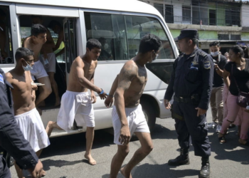 Más de 9.000 pandilleros detenidos en El Salvador en 15 días, dice Bukele
