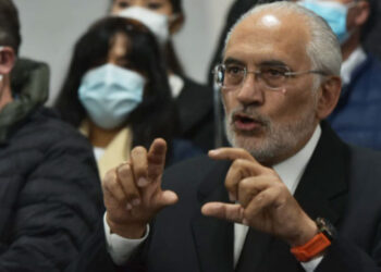 Lima le dice a Mesa que pasa ‘gran vergüenza’ al pedir anulación de la sentencia contra Áñez