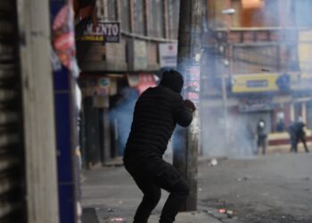 La Policía se suma al pedido de diálogo y cese del conflicto del mercado paralelo de Adepcoca
