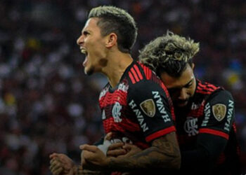 Flamengo destroza 7-1 al Tolima y se mete en cuartos de la Libertadores