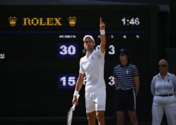 Djokovic vence a Kyrgios y gana su séptimo Wimbledon