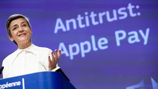 UE acusa a Apple de abuso de posición dominante por su servicio de pago electrónico