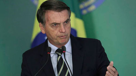 Bolsonaro cambia al ministro de Energía tras nuevos aumentos de combustibles