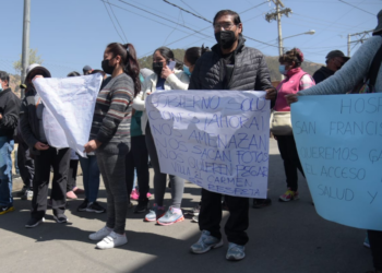 Cocaleros del sector de Alanes se retiran del mercado de Villa El Carmen