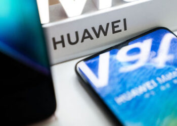Canadá prohíbe a gigantes chinos Huawei y ZTE en sus redes 5G