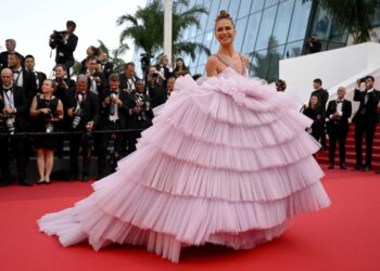‘Triangle of sadness’ trae por fin las carcajadas al Festival de Cannes