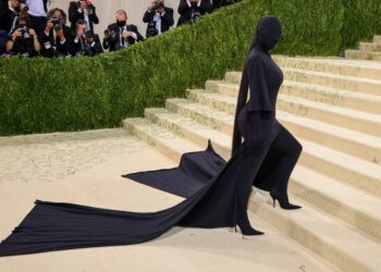 Nueva York lista para el desfile de celebridades en la gala del Met Museum