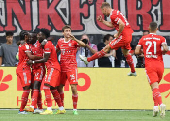 El Bayern arrolla al Eintracht en la apertura de la Bundesliga