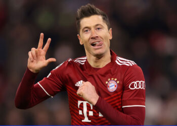 Barcelona ofrece más de $us 40 MM al Bayern por Lewandowski, según medios