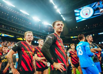 Manchester City vence 2-1 al América con doblete de De Bruyne en Houston