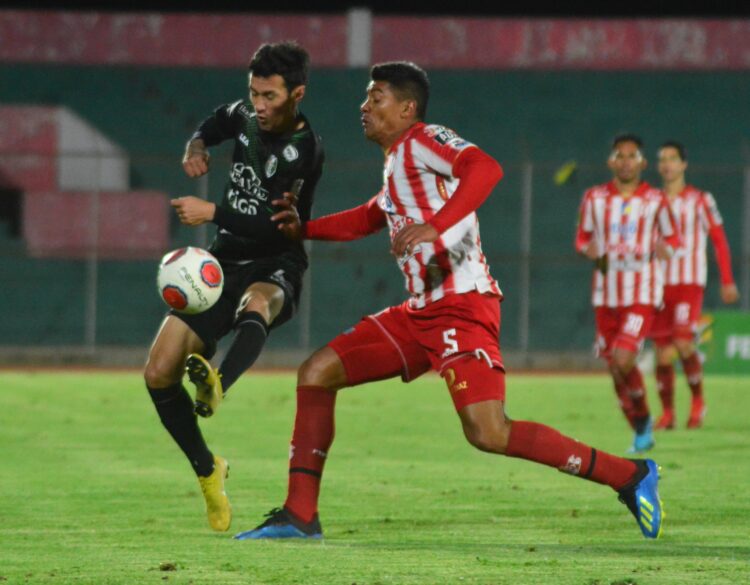 Oriente Petrolero y Real Tomayapo ganan en el inicio de la fecha 9