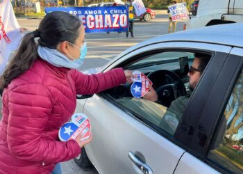 Campañas se intensifican en Chile a 15 días del plebiscito constitucional