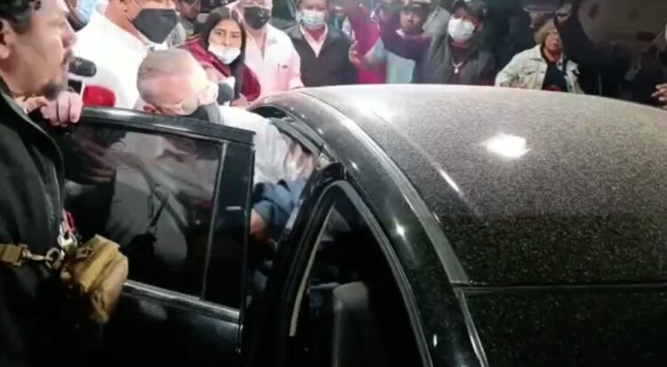 Calvo culpa a línea aérea por violación de medida cautelar que desató acción policial en Viru Viru