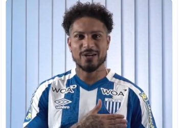 El atacante peruano Paolo Guerrero refuerza al Avaí de Brasil