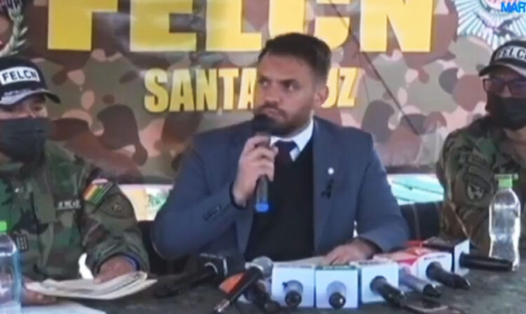 Del Castillo pide informe a la FELCN sobre supuesto operativo abortado en fiesta de Nállar