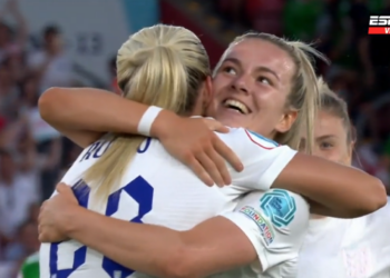 Inglaterra golea 5-0 a Irlanda del Norte, Austria elimina a Noruega en Eurocopa femenina