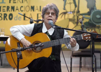 Matilde Casazola en la Feria Internacional del Libro. Foto: Archivo: La Razón.