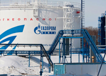 Gazprom anuncia que suspende suministro a través de importante gasoducto polaco