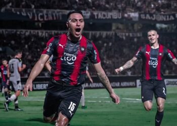 Cerro Porteño vence 1-0 a Peñarol y sigue líder del Grupo G de la Libertadores