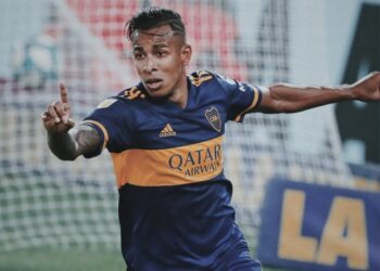 Polémica en Argentina por la inclusión de Villa en la final de la liga de fútbol