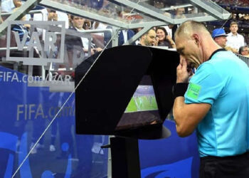 La FIFA apoya el sistema de fuera de juego semiautomático para reforzar el VAR