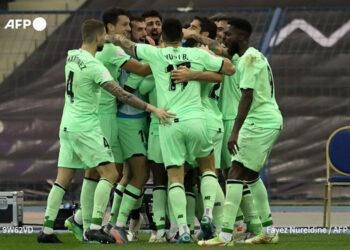 Nico Williams mete al Athletic en la final de la Supercopa de España