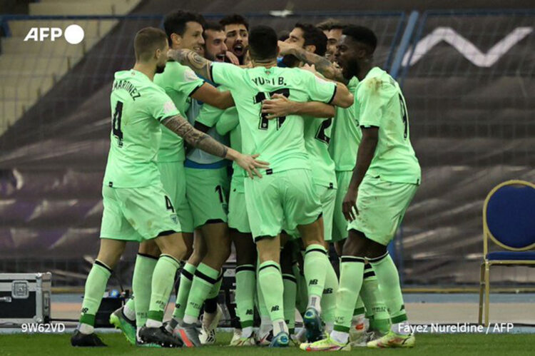 Nico Williams mete al Athletic en la final de la Supercopa de España