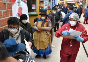 En Bolivia se vuelve a romper récord de contagios COVID-19, cuatro departamentos están en escalada