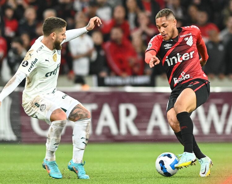Paranaense gana 1-0 al Palmeiras en ida de las semifinales de la Libertadores