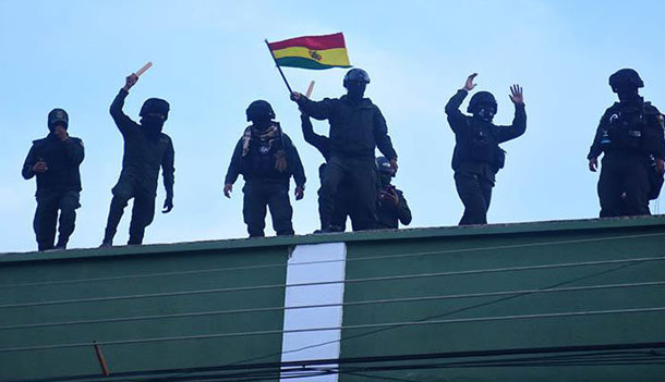 Dan de baja a un oficial y a un sargento por el motín de 2019, los sancionados suman 19