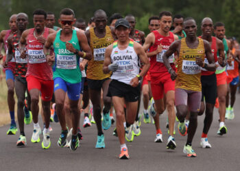 Garibay logra el segundo puesto en la Maratón de Lima 2022