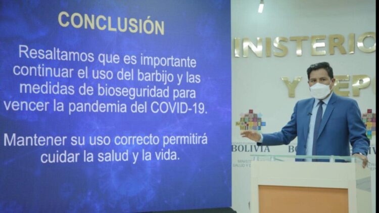 El ministro Jeyson Auza en el reporte de salud. Foto: Ministerio de Salud