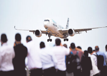 Boeing supera en pedidos a Airbus en feria aeronáutica