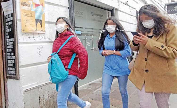 Concejo edil de Sucre aprueba ley para dejar de usar el barbijo en espacios abiertos