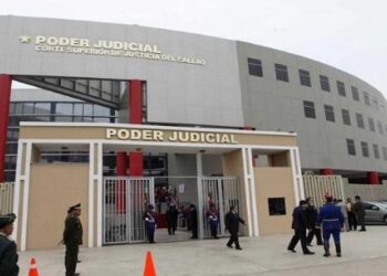Condena de 35 años de cárcel para tres expolicías peruanos por ejecuciones extrajudiciales