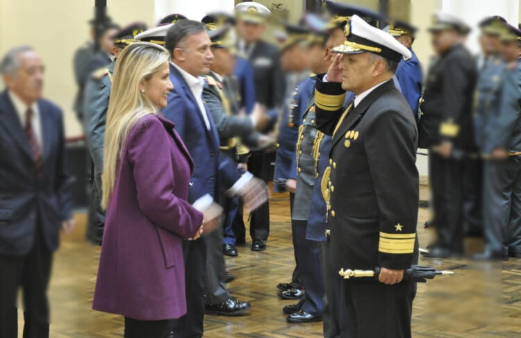 El TCP declara inconstitucional decreto de Áñez que ascendió a generales y almirantes en las FFAA