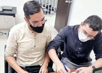 Diego y David, la primera unión libre registrada en Santa Cruz