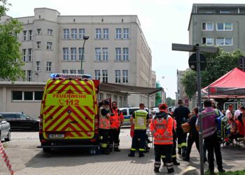 Un herido en tiroteo en escuela del norte de Alemania, el sospechoso detenido