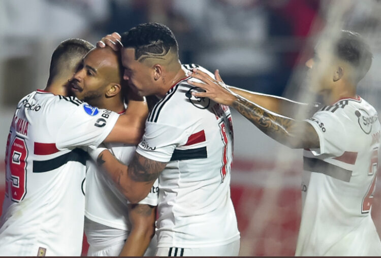 Sao Paulo vence 4-2 en penales a Goianiense y clasifica a la final de la Sudamericana