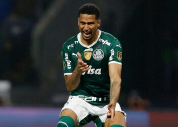 El bicampeón Palmeiras avanza a semis de Libertadores al vencer 6-5 a Mineiro en penales