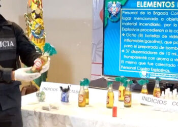 Bomberos halla ‘bombas molotov caseras’ y dinamita en medio del conflicto entre cocaleros y policías en Villa Fátima