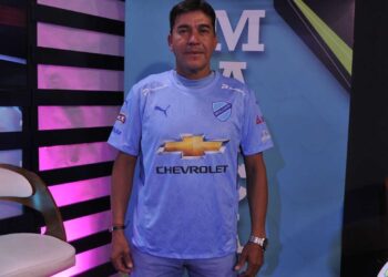 Mercado quiere ser parte del centenario de Bolívar