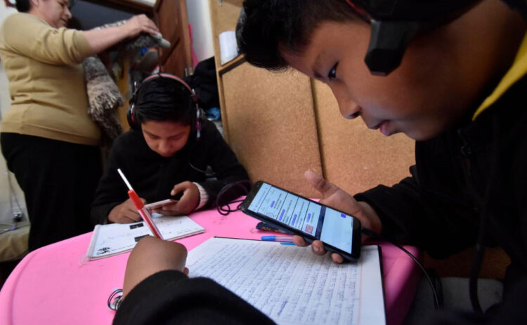 Pary descarta clases presenciales por escalada de casos COVID-19