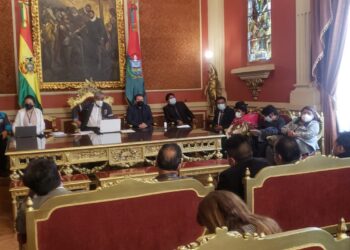 El COEM rechaza propuesta de suspender uso de barbijo y deja sin efecto restricciones por COVID-19