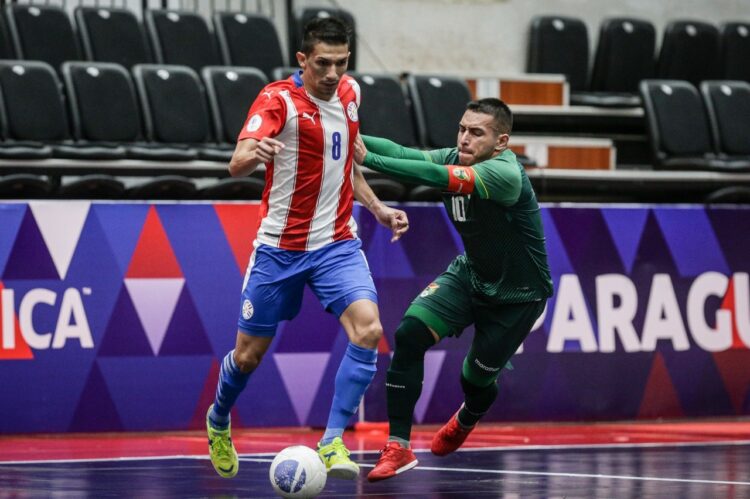 Bolivia cae con Paraguay y complica sus chances de avanzar a ‘semis’