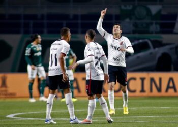 Paranaense empata 2-2 contra Palmeiras y es el primer finalista de la Libertadores-2022