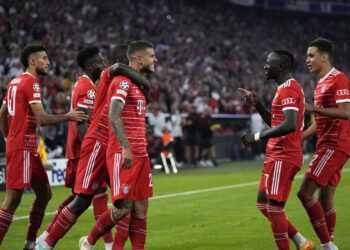 Bayern gana 2-0 al Barcelona en la vuelta de Lewandowski a Múnich