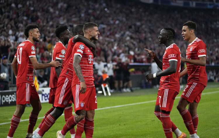 Bayern gana 2-0 al Barcelona en la vuelta de Lewandowski a Múnich