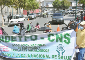 Caja Nacional compromete tres centros oncológicos